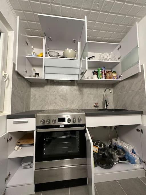 Mini Appartement Neben Theater دوسبرغ المظهر الخارجي الصورة